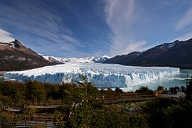Vista del glaciar desde el mirador del parque en 2010.