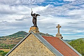 La statue faîtière de l'église.