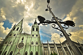 Basílica de San Sebastián en Manila, Filipinas.