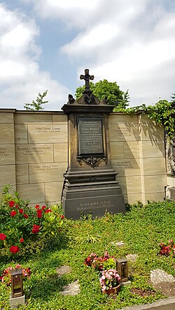 Hrob Franze Bernerta na hřbitově v Drážďanech
