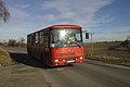 Čeština: Autobus Šestky na lince ze Slaného do Kladna, zde jižně od Vinařic English: A bus of Šestka heading for Kladno from Slaný seen south from Vinařice, Central Bohemian Region, CZ