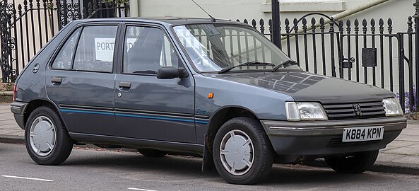 Peugeot 205