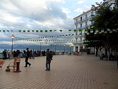 Béjaïa, place du 1er novembre (ex-place Gueydon).jpg