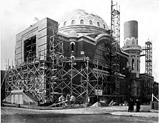 En construction, 1916