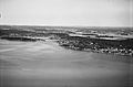 Jarlsøy og Husvik i 1947, med Husøy, Føynland og Nøtterøy i bakgrunnen. Flyfoto: Widerøe/Vestfoldmuseene