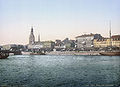 Panorama by the quay, between ca. 1890 and ca. 1900