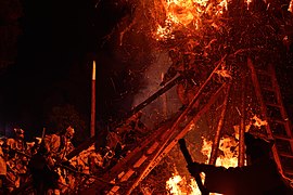 鳥羽の火祭り