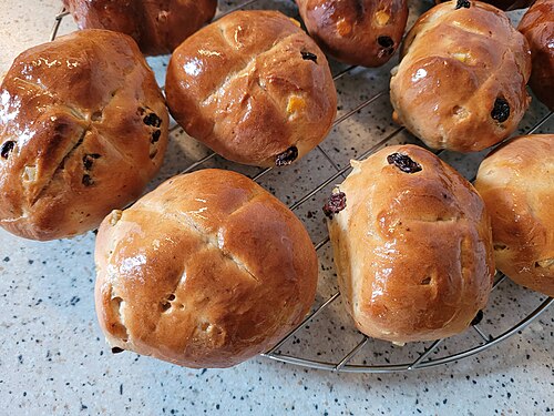 home-made hot cross buns