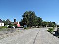 Kummersdorfer Hauptstraße mit Dorfplatz und Feuerwehr