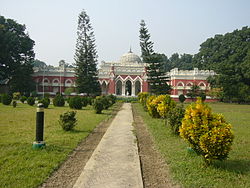 总理住所(Uttara Gano Bhaban)，过去称为Natore Rajbadi，现为首相于孟加拉北部的地方住所及办公室