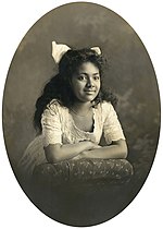 Thumbnail for File:Salote Tupou III of Tonga in 1908.jpg