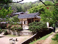 Korea-Andong-Dosan Seowon 3015-06.JPG