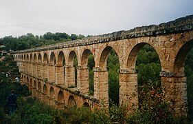Roman aqueduct near Tarragona, Tarragonès.