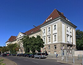 シェーネベルグのGrunewaldstraßeに所在するメディアハウス