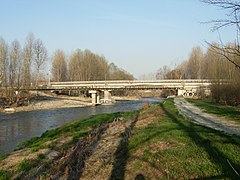 El puente en Cardè.