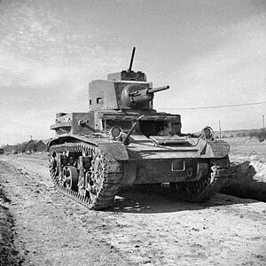 M2A4 Britské armády, 1942