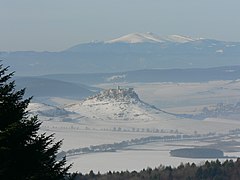 Pogled na Spiški grad s prelaza Branisko