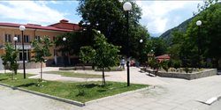 Площадът на селото