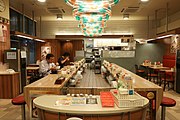 松屋六本木4丁目店（東京都港区）の店内にあるカウンター