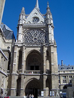 Čelní pohled na Sainte-Chapelle