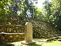 Templo en Plaza Principal y Estela 4.