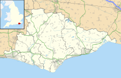 Mapa konturowa East Sussex, blisko centrum po prawej na dole znajduje się punkt z opisem „Hollington”