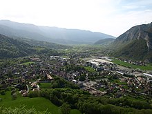 Faverges depuis le crêt de Chambellon.JPG