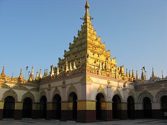 Mandalay, Pagoda, Myanmar.jpg