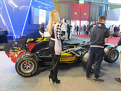 Motor Show Bologna 2012 - PIRELLI - SKY Italia Formula 1 car.jpg