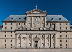 Monasterio de El Escorial, Juan de Herrera (1563-1586)