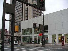 Filiaal Hennes & Mauritz in New York (Harlem)