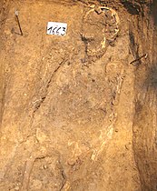 Գերեզմանից գտածոն, մոտավորապես  800 թվական