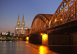 Illumination of Hohenzollernbrücke