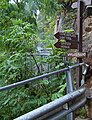 An einer Metallbrücke oberhalb von Gratsch endet der Algunder Waalweg