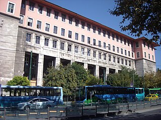 İstanbul Universiteti