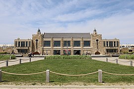 Jones Beach West Bathhouse in 2021