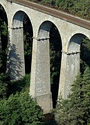 Les piles du viaduc.