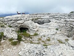 Cannoniera distrutta e senza cupola