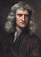 السير إسحاق نيوتن (1642-1727): صاغ القوانين الثلاثة للحركة وقانون الجاذبية الكونية في كتابه الأصول الرياضية للفلسفة الطبيعية في عام 1687، كما وضع أساس علم الميكانيكا الكلاسيكية، وبنى أول تلسكوب عاكس عملي (تلسكوب نيوتن)، لاحظ أن المنشور يقسم الضوء الأبيض إلى ألوان الطيف المرئي، صاغ قانون التبريد، كما ساهم في اختراع وتطوير علم حساب التفاضل والتكامل.