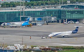 ATR 72-500 y ERJ-145LR en el Aeropuerto Internacional La Aurora