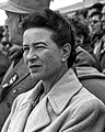 Simone de Beauvoir (9 zenâ 1908-14 arvî 1986), 1955