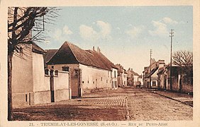 Rue du Puits-Aznar. Sans doute dans l'entre-deux-guerres.