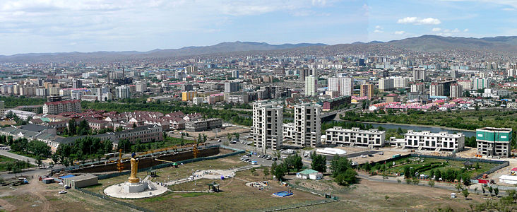 Ulaanbaatar, ang kabisera at pinakamalaking lungsod ng Mongolia na may isang milyong katao magmula noong 2008.