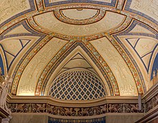 Ceiling niche Vatican 9.jpg