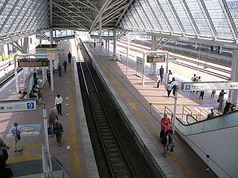 La gare d’Odawara dans la préfecture de Kanagawa (Japon). (définition réelle 1 280 × 960*)