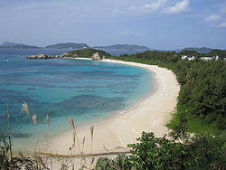 Spiaggia di Aharen, a Tokashiki