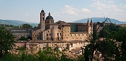 Istana Keadipatian di Urbino.