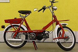 Simson SL1 S mit Vorderradfederung und Gepäckträger vorn