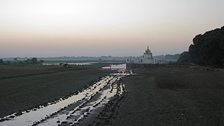 Taungthaman, Monastery 2, Amarapura, Myanmar.jpg