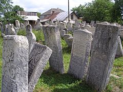 Cimetière juif classée[7],[8],[9].